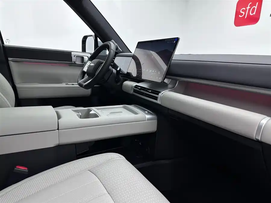 900x675_0_q87_c42_autohomecar__ChxpVmlDr1GASp1KAAFUS1ZLhj0026.jpg.webp Used BYD Leopard Titanium 7 2025 model 135KM two-wheel drive Pro version