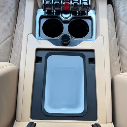 900x675_0_q87_c42_autohomecar__ChxpVmlE-cCAHUDfAAlT9EGklIk337.jpg.webp Used BYD Leopard 8 2025 Zhiyong flagship version 6 seats