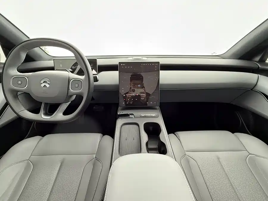 900x675_0_q87_c42_autohomecar__ChxpVmlE5EKAaVVPAASDwD22Tdw440.jpg.webp Used NIO ET5T 2024 model 75kWh Touring