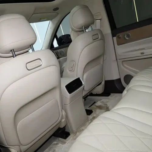 900x675_0_q87_c42_autohomecar__ChxpVmlEyo-AGRfNAAE47mujJas326.jpg.webp Used AITO M9 2024 extended range Ultra version 52kWh 5-seater version