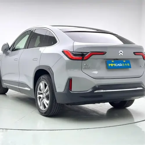 900x675_0_q87_c42_autohomecar__ChxpVmlFC0OAD0KTAAFcfAa1xi8320.jpg.webp Used NIO EC6 2020 430KM Sports Edition