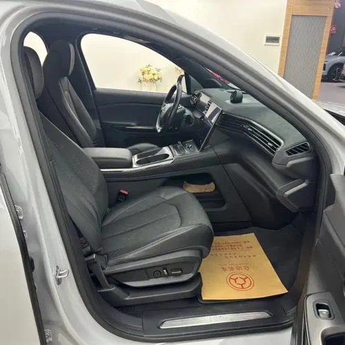 900x675_0_q87_c42_autohomecar__ChxpVmlFGaSAMB-IAAjNjxyLAJo033.jpg.webp Used NIO EC6 2020 440KM Performance Edition