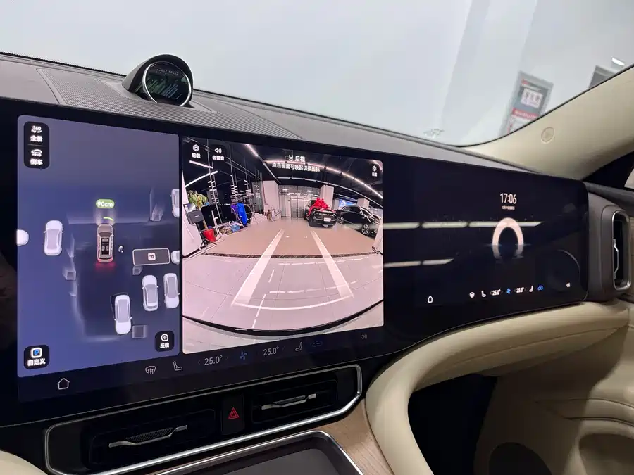 900x675_0_q87_c42_autohomecar__ChxpVmlFIvOACw8JAAbvflbEk-k405.jpg.webp Used AITO M9 2024 extended range Ultra version 42kWh 6-seater version