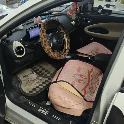 900x675_0_q87_c42_autohomecar__ChxpVmlFYXCANKcQAAHWwYecWhg590.jpg.webp Used Wuling Bingo 2023 model 203km light model