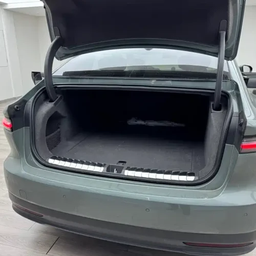 900x675_0_q87_c42_autohomecar__ChxpVmlGC-qABYUJAAeNrDz5PmY657.jpg.webp Used NIO ET7 2022 model 100kWh first edition