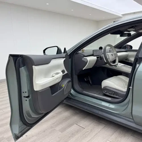 900x675_0_q87_c42_autohomecar__ChxpVmlGC_OAIgV_AAdS_1dMya8791.jpg.webp Used NIO ET7 2022 model 100kWh first edition