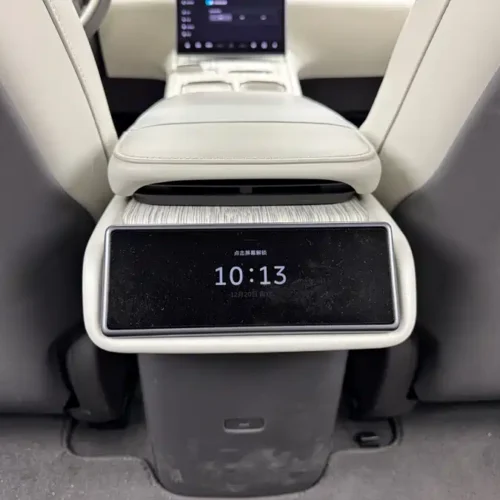 900x675_0_q87_c42_autohomecar__ChxpVmlGC_SAGF74AAZX1ectCbI348.jpg.webp Used NIO ET7 2022 model 100kWh first edition