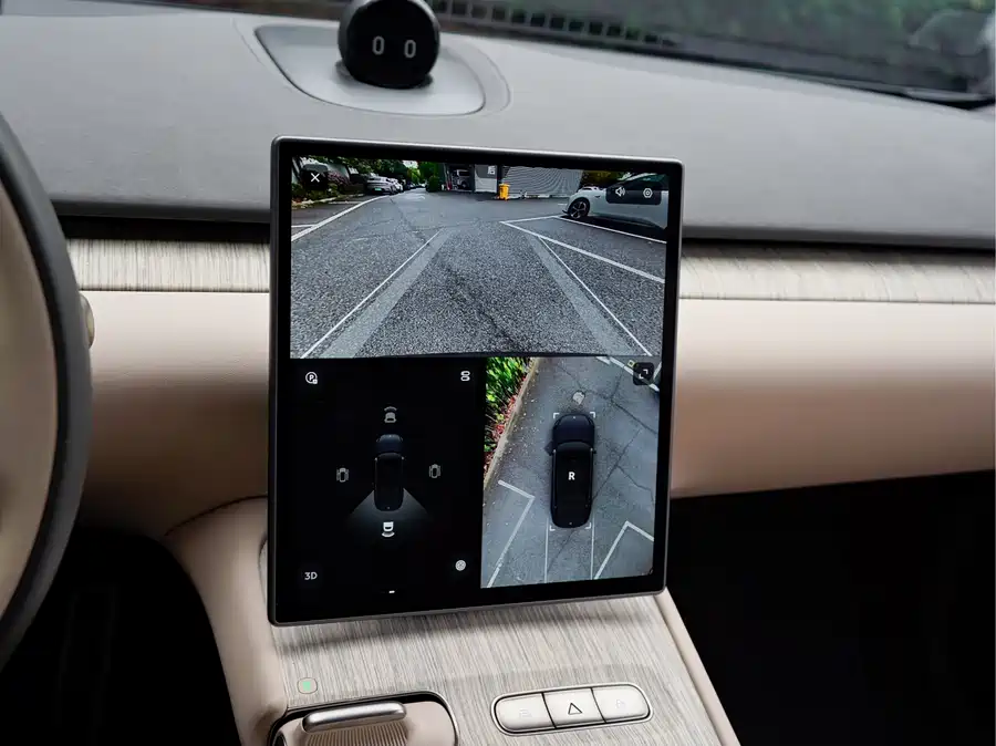 900x675_0_q87_c42_autohomecar__ChxpVmlGEtOAeiAEAAaGYpln1bA804.jpg.webp Used NIO ET7 2024 75kWh Executive Edition