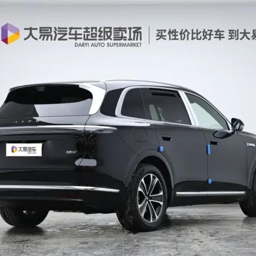 900x675_0_q87_c42_autohomecar__ChxpVmlGUeWAEZ31AAF6MW7ewPg272.jpg.webp Used HUAWEI AITO M7 2026 extended range Max four-wheel drive version 6 seats