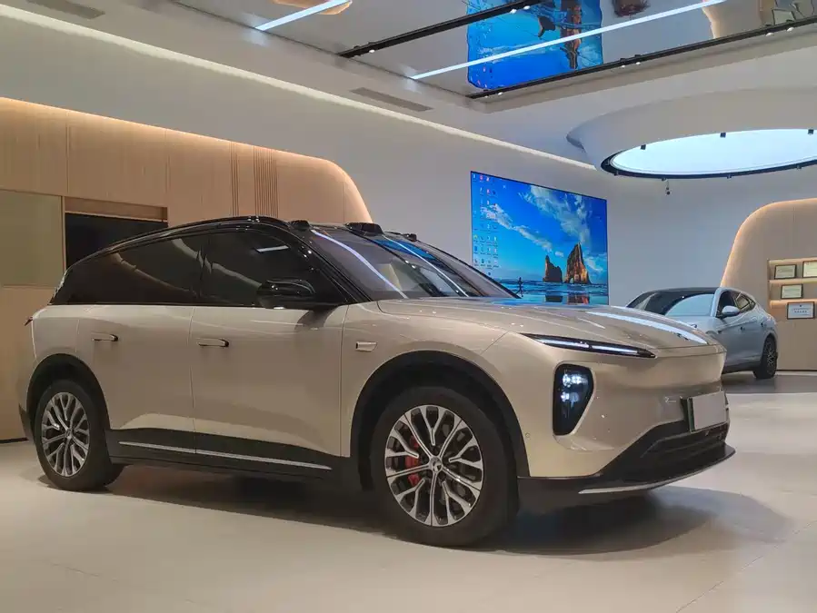 Used NIO ES6 2023 model 75kWh