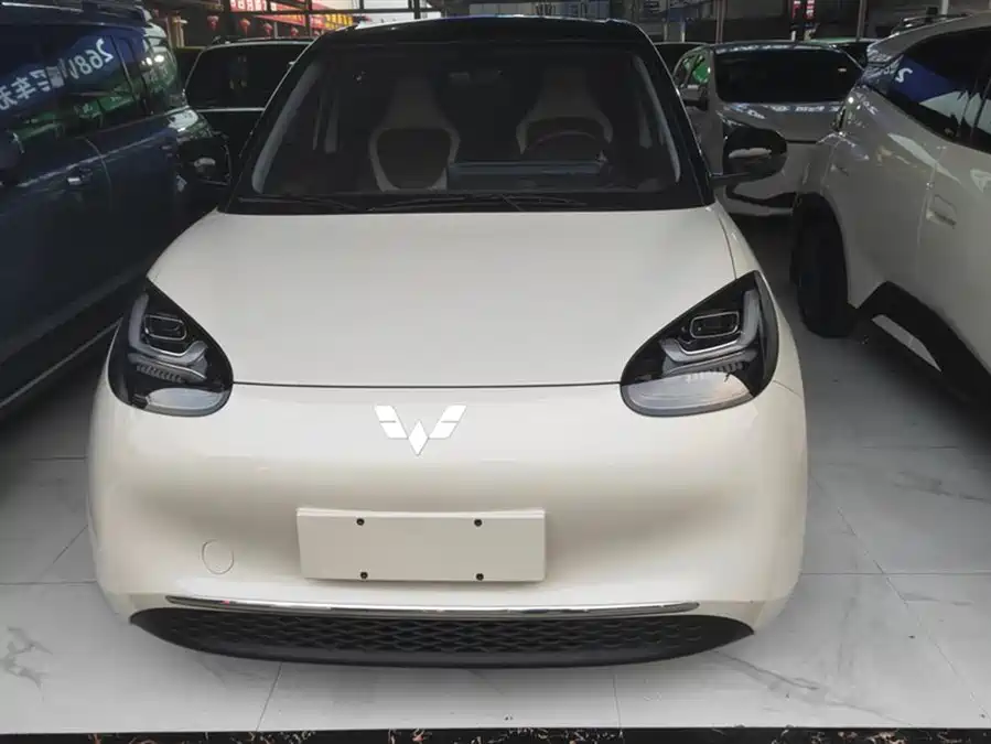900x675_0_q87_c42_autohomecar__ChxpVmlGc8KAD85PAAEsThB8XBw363.jpg.webp Used Wuling Bingo 2024 model 333km Yuexiang model