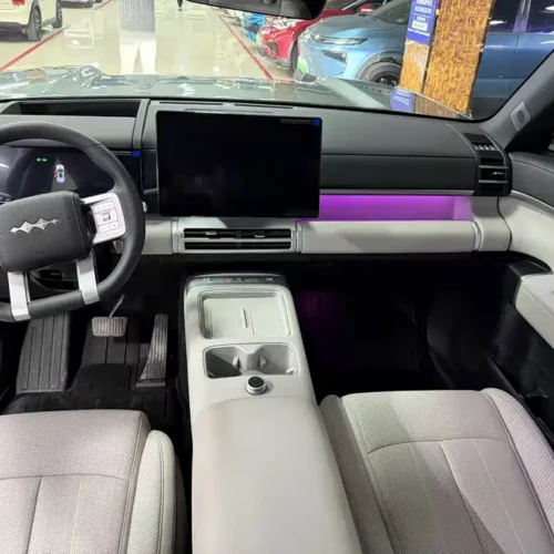 Used BYD Leopard Titanium 7 2025 200KM two-wheel drive Max version