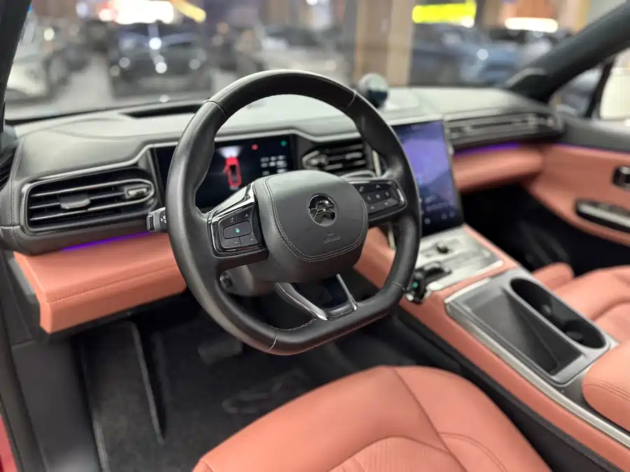 900x675_0_q87_c42_autohomecar__ChxpVmlHkRKAGYdnAAX9qHdWiIc433.jpg.webp Used NIO EC6 2020 615KM Performance Edition