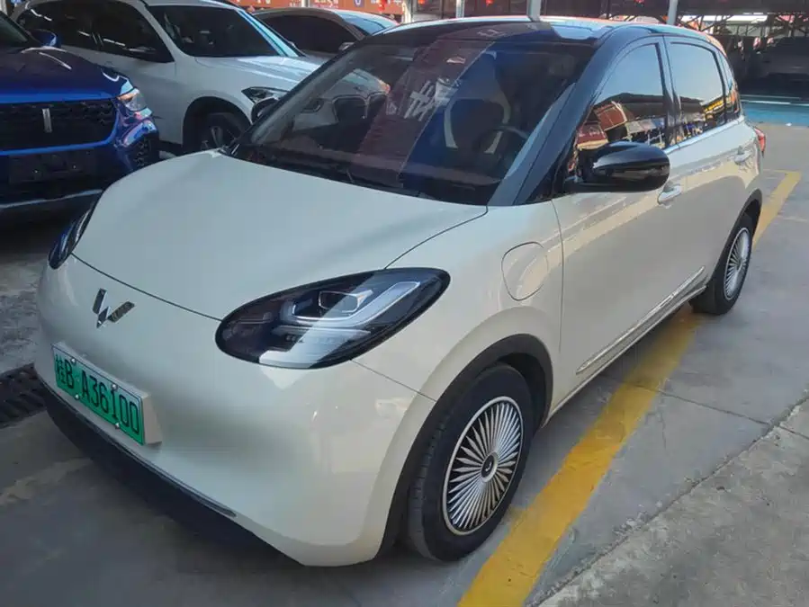 Used Wuling Bingo 2023 model 333km Lingxi Internet+ model