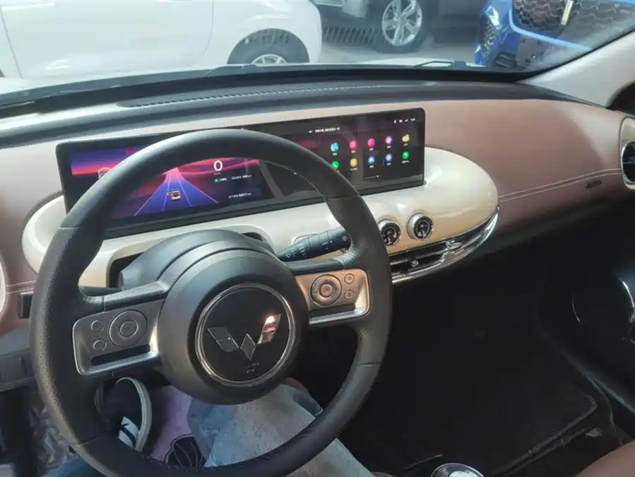 Used Wuling Bingo 2023 model 333km Lingxi Internet+ model