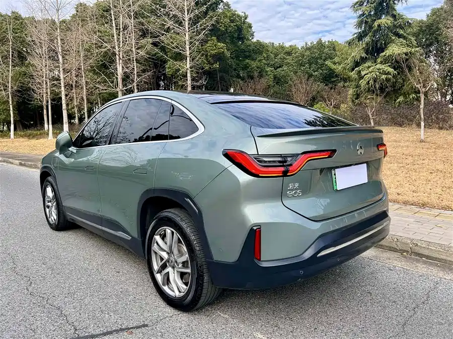 900x675_0_q87_c42_autohomecar__ChxpVmlI1sqAUeouAARG_DQf5kY764.jpg.webp Used NIO EC6 2022 75kWh sports version