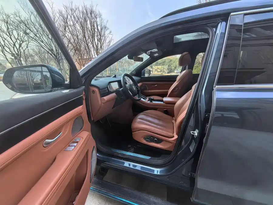 Used HUAWEI AITO M7 2024 1.5T Intelligent Driving Rear Drive Ultra Version 6 Seats