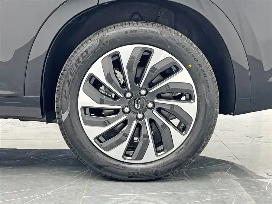 900x675_0_q87_c42_autohomecar__ChxpVmlIti6AbrLcAAIyKKbBzq4040.jpg.webp Used HUAWEI AITO M7 2024 1.5T rear drive Plus version 5 seats