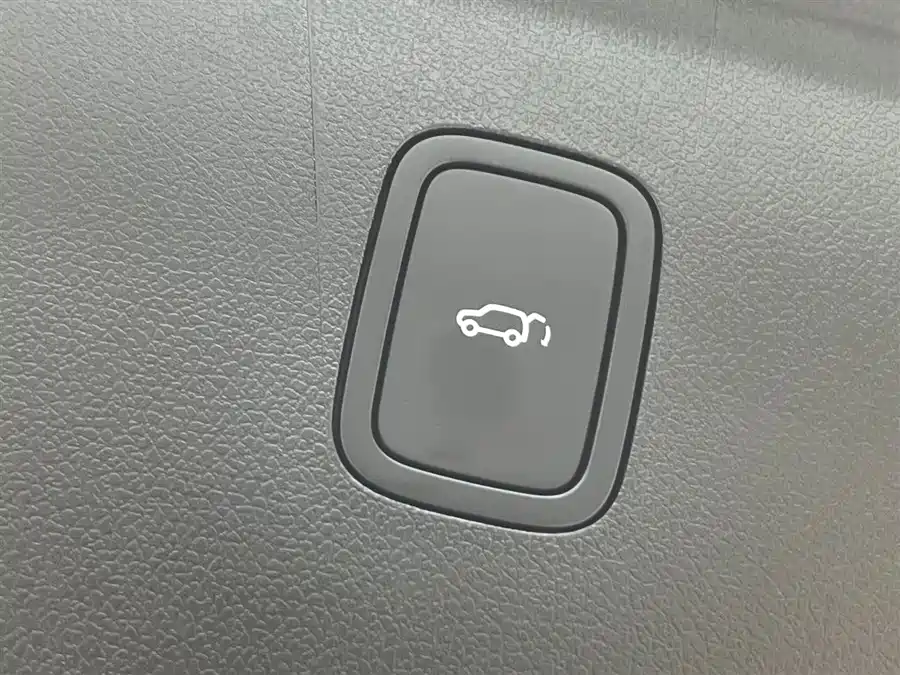 900x675_0_q87_c42_autohomecar__ChxpVmlItiiAY45tAAJnxbuaHKQ016.jpg.webp Used HUAWEI AITO M7 2024 1.5T rear drive Plus version 5 seats