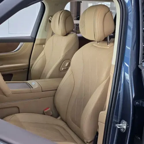 900x675_0_q87_c42_autohomecar__ChxpVmlIuFGAZ9g1AAN_jFcsd6I408.jpg.webp Used AITO M9 2024 extended range Ultra version 52kWh 5-seater version