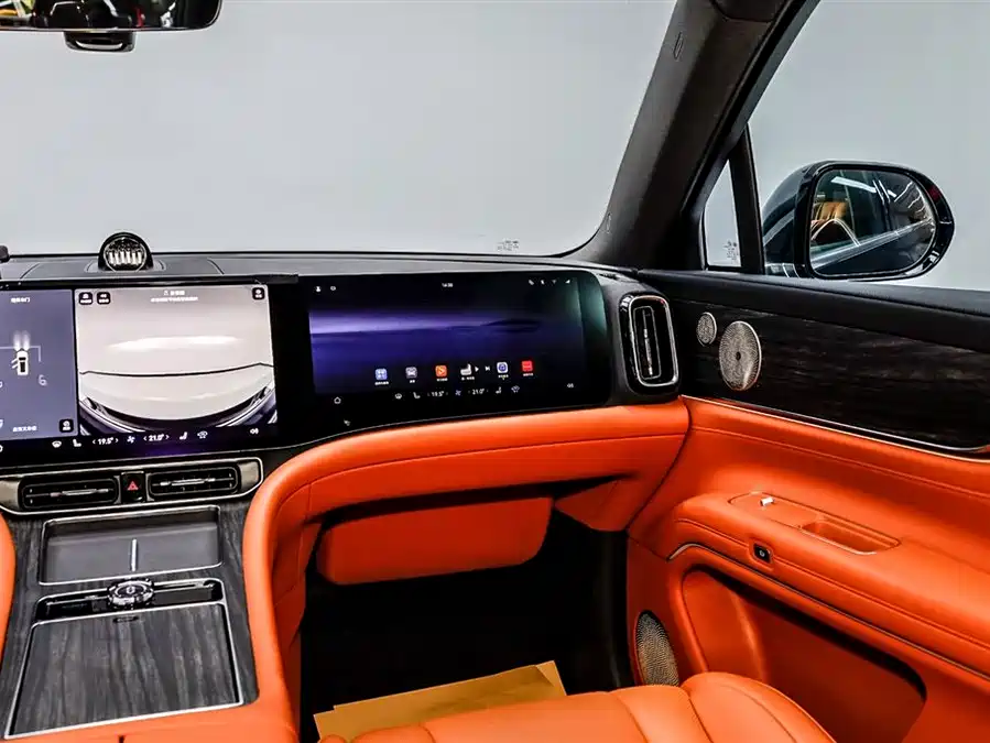 900x675_0_q87_c42_autohomecar__ChxpVmlIuJiAA4GvAAGjQxsszFc210.jpg.webp Used AITO M9 2024 extended range Ultra version 52kWh 6-seater version