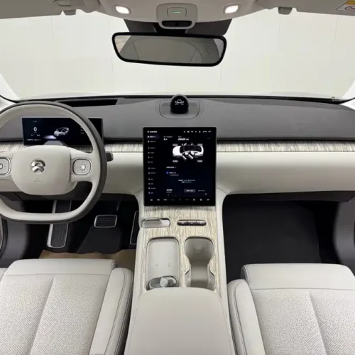 900x675_0_q87_c42_autohomecar__ChxpVmlJGPiAFHoDAAf74SlcMXw749.jpg.webp Used NIO ET7 2024 75kWh Executive Edition