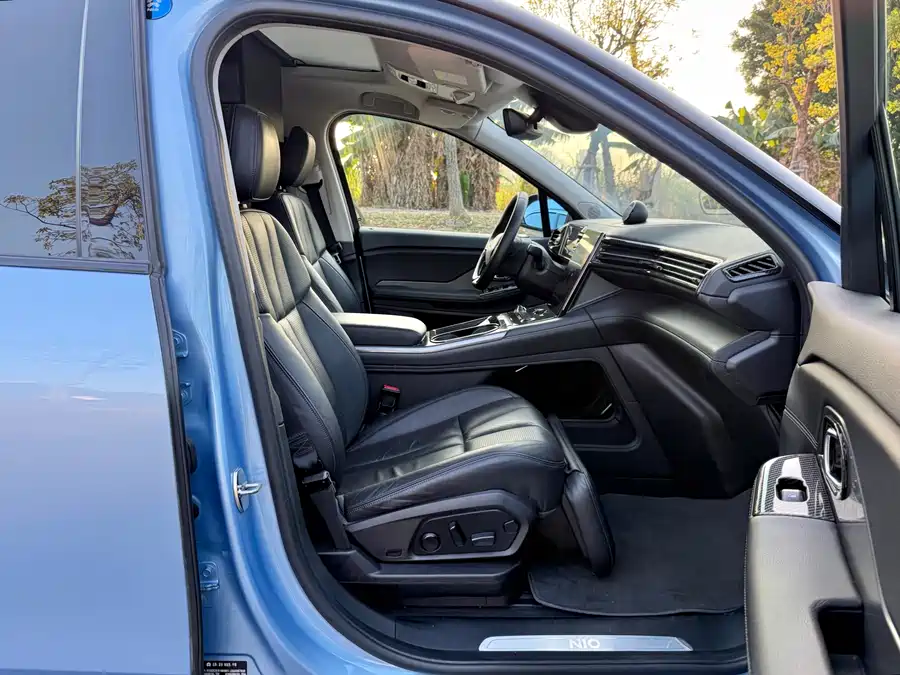 900x675_0_q87_c42_autohomecar__ChxpVmlJKNSAfmY2AAkzN5UhWVw471.jpg.webp Used NIO ES8 2018 model 355KM baseline version seven-seater version