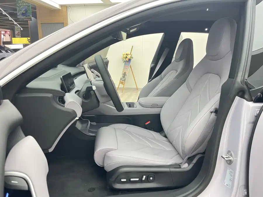 Used NIO ET5T 2025 75kWh Touring