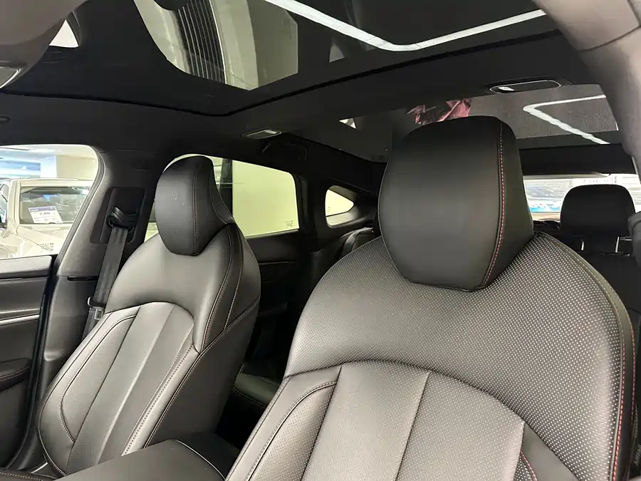 900x675_0_q87_c42_autohomecar__ChxpVmlKTBuAdOqYAAni-BEMos4321.jpg.webp Used Xpeng P7 2023 model P7i 702 Pro