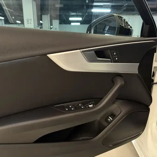 Used Audi A4L 2019 45 TFSI quattro personalized sports version National VI