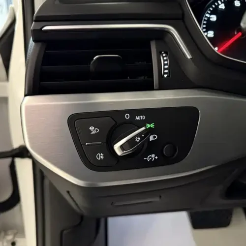 Used Audi A4L 2019 45 TFSI quattro personalized sports version National VI