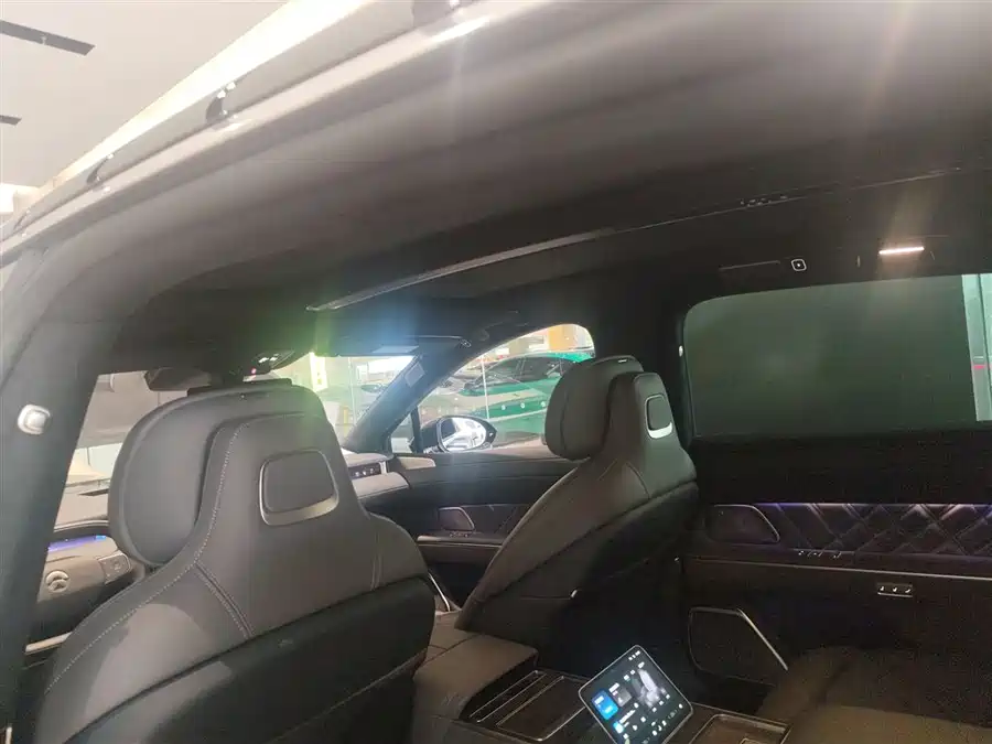 Used NIO ET9 2025 model 102kWh