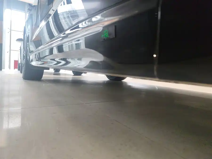 Used NIO ET9 2025 model 102kWh