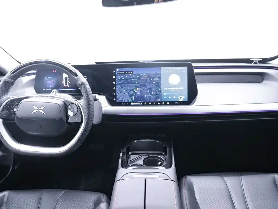 900x675_0_q87_c42_autohomecar__ChxpVmlLSQaAcHKNAAH-SyxC_gI898.jpg.webp Used Xpeng P7 2022 480E