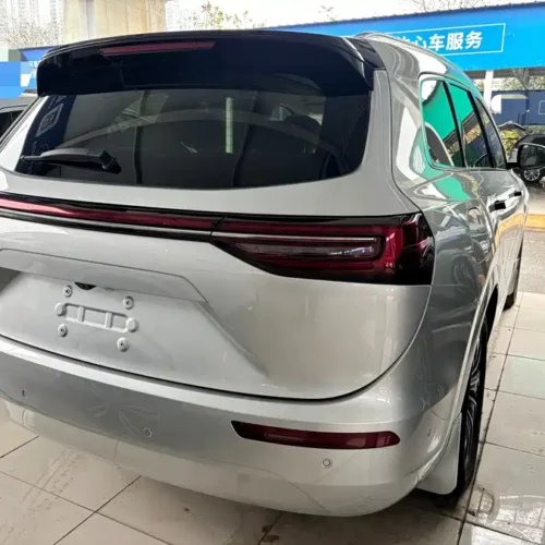 900x675_0_q87_c42_autohomecar__ChxpVmlLTDmAThmIAAjyX63gj4A697.jpg.webp Used HUAWEI AITO M7 2024 1.5T rear drive Plus version 5 seats