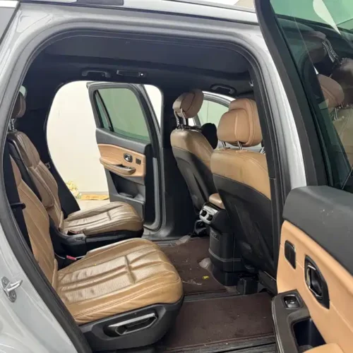 900x675_0_q87_c42_autohomecar__ChxpVmlLbZeAMlCxAAgRqrAgr_w061.jpg.webp Used NIO ES8 2022 model 100kWh signature version six seats