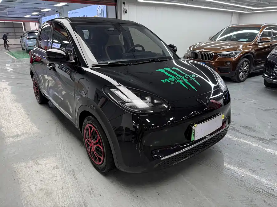 900x675_0_q87_c42_autohomecar__ChxpVmlLhA-AEEqlAAr0qsqa81Y825.jpg.webp Used Wuling Bingo 2023 model 333km Yuexiang model