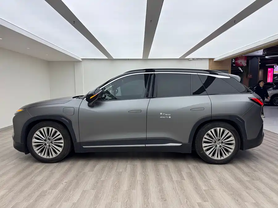 900x675_0_q87_c42_autohomecar__ChxpVmlLjH-AOLnfAAdzrTv72uc592.jpg.webp Used NIO ES6 2020 430KM Performance Edition