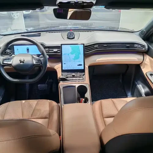 900x675_0_q87_c42_autohomecar__ChxpVmlLrpSAJX6tAAO-V74VOWY130.jpg.webp Used NIO ES8 2020 580KM Signature Edition Six-Seater Edition