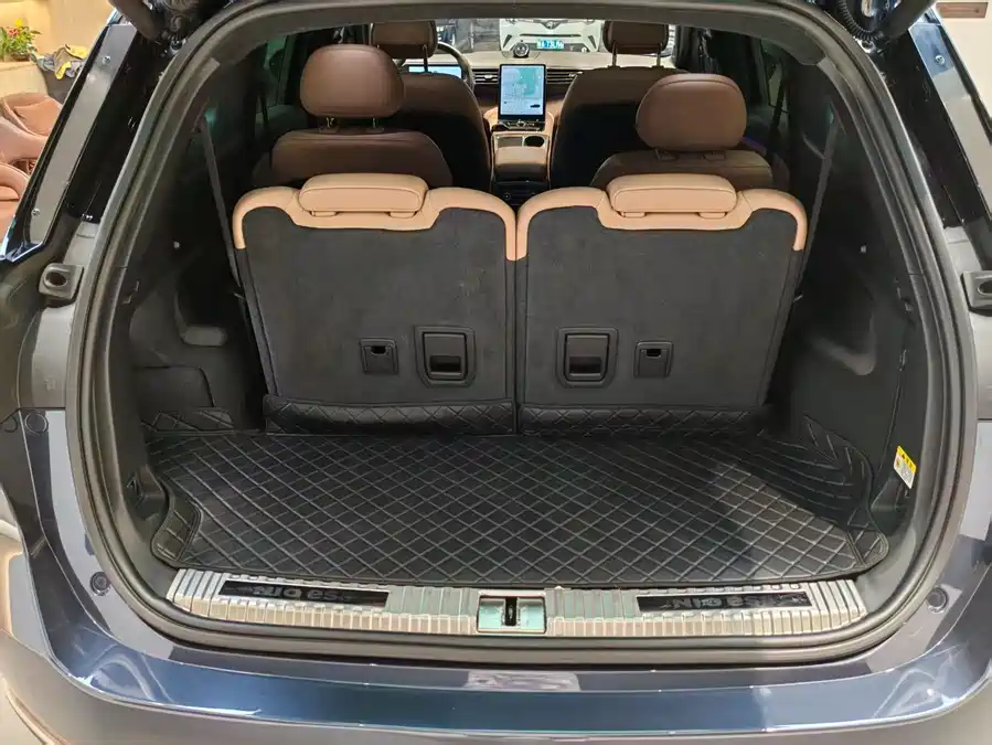 900x675_0_q87_c42_autohomecar__ChxpVmlLrpiAO9F2AAPOyDpS620268.jpg.webp Used NIO ES8 2020 580KM Signature Edition Six-Seater Edition