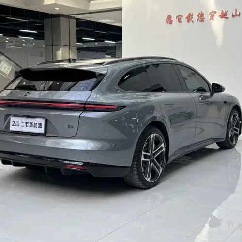 900x675_0_q87_c42_autohomecar__ChxpVmlMrbuAFhBMAASe5s16sTI100.jpg.webp Used NIO ET5T 2025 Champion Commemorative Edition 75kWh Tourin