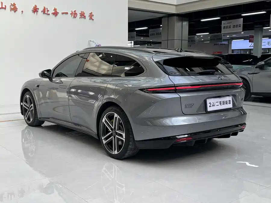 900x675_0_q87_c42_autohomecar__ChxpVmlMrbyAAj2yAAT5yDuSwIo963.jpg.webp Used NIO ET5T 2025 Champion Commemorative Edition 75kWh Tourin