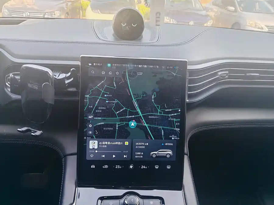 900x675_0_q87_c42_autohomecar__ChxpVmlMsOWABXy4AARFqFtl1eo437.jpg.webp Used NIO ES8 2020 415KM Signature Edition Six-Seater Edition