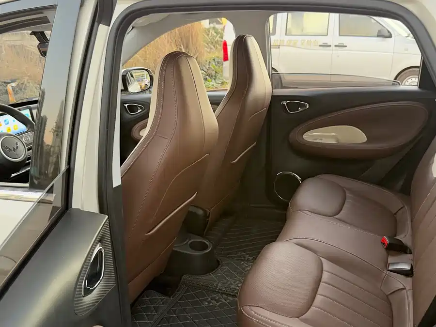 Used Wuling Bingo 2024 model 333km Lingxi Internet model