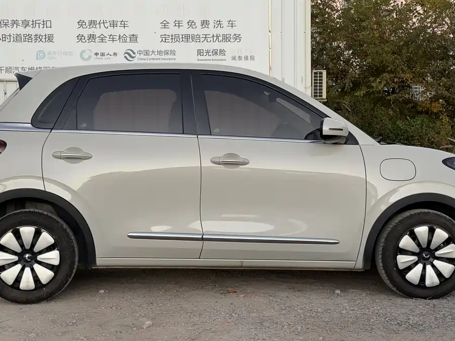 Used Wuling Bingo 2024 model 333km Lingxi Internet model