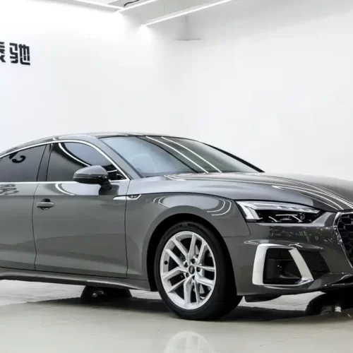 900x675_0_q87_c42_autohomecar__ChxpVmlMykCARS4QAAUd70qFjYU570.jpg.webp Used Audi A5 (Imported) 2023 Sportback 40 TFSI Fashionable and Dynamic