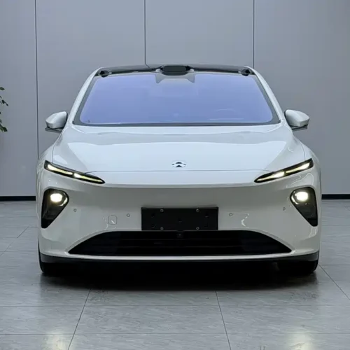 900x675_0_q87_c42_autohomecar__ChxpVmlNBUGAKKeLAAZ0pPkkyJg841.jpg.webp Used NIO ET7 2022 model 75kWh