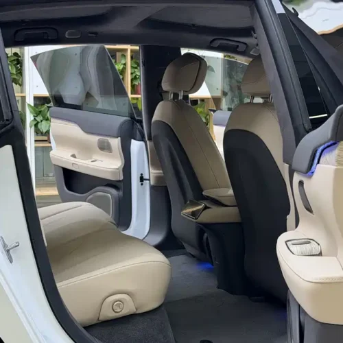 900x675_0_q87_c42_autohomecar__ChxpVmlNBUeAVto3AAhC8JwBKyA008.jpg.webp Used NIO ET7 2022 model 75kWh