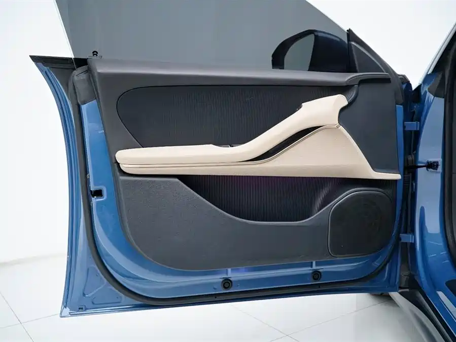 900x675_0_q87_c42_autohomecar__ChxpVmlOPlaAe617AAFGjJejsIg282.jpg.webp Used NIO ET5T 2023 75kWh Touring