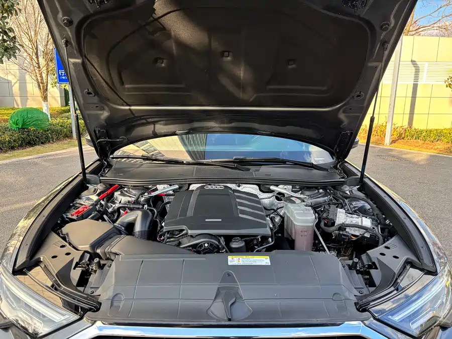 900x675_0_q87_c42_autohomecar__ChxpVmlOV5mAa5_jAAuZtGd6WVk652.jpg.webp Used Audi A6L 2020 45 TFSI quattro exclusive dynamic model